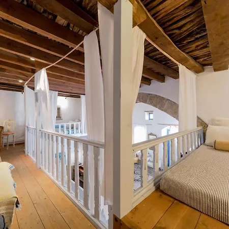Artistic Home- 250yr Old Traditional Koskinou (Rhodes)